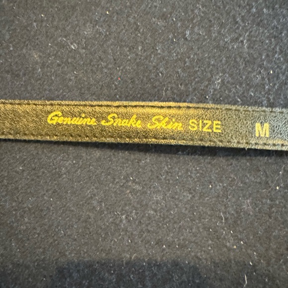 Elegant Grey/Blue with Gold Buckle Women's Belt Sz M - Picture 4 of 5